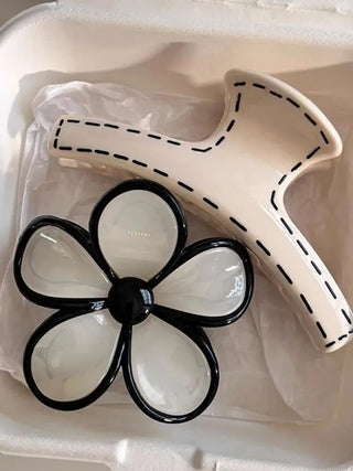 S7b68adba17ee4986a7ff3bb477cfdf13V